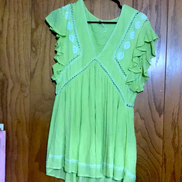 Free People Tops - Free People lime green tunic size M